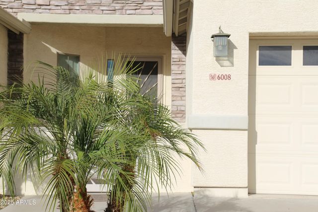 6008 W QUESTA Drive, Glendale, AZ 85310