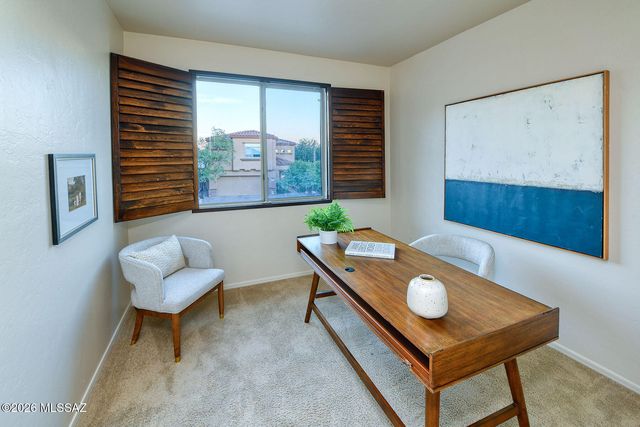 5745 N Winding Woods Place, Tucson, AZ 85718