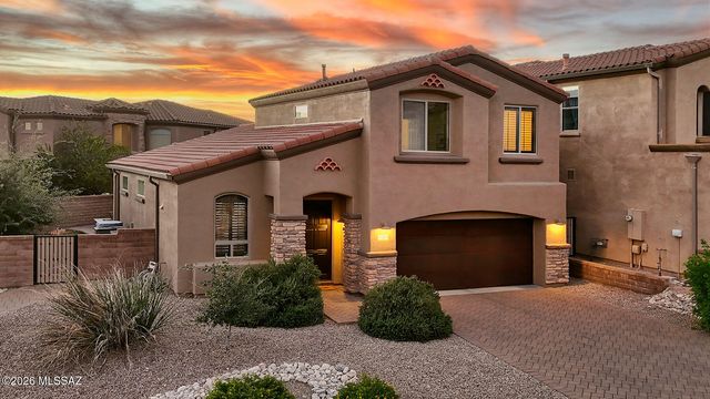 5745 N Winding Woods Place, Tucson, AZ 85718