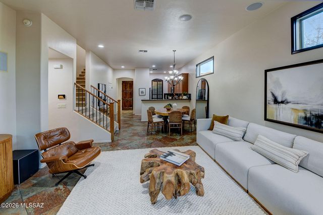 5745 N Winding Woods Place, Tucson, AZ 85718