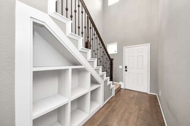 1917 Barrel Oak Drive, Houston, TX 77080