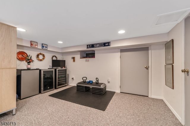 112 Severin Ct, Cranford Twp., NJ 07016