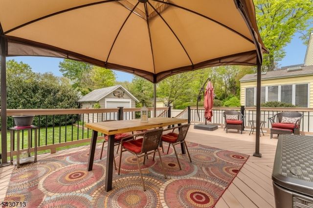 112 Severin Ct, Cranford Twp., NJ 07016