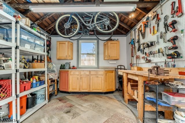 112 Severin Ct, Cranford Twp., NJ 07016