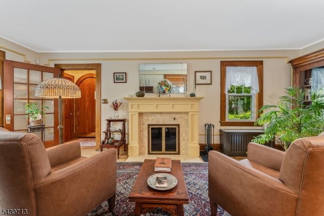 112 Severin Ct, Cranford Twp., NJ 07016