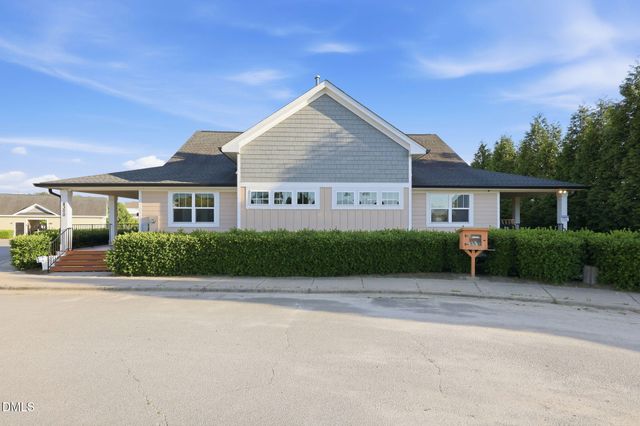 7808 Lagenaria Drive, Angier, NC 27501