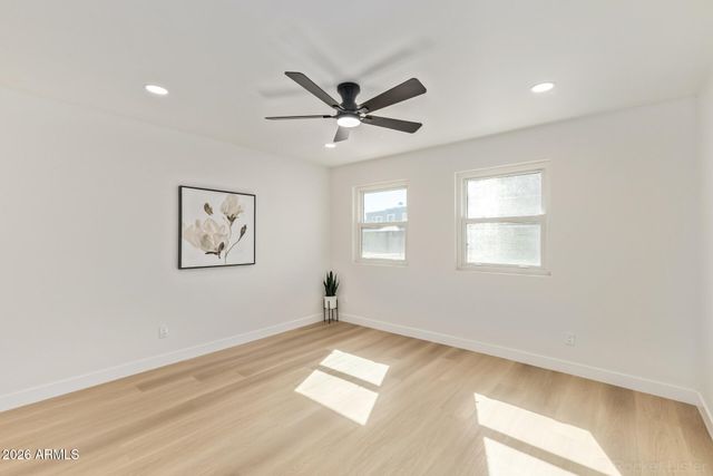 8212 N 33RD Avenue, Phoenix, AZ 85051