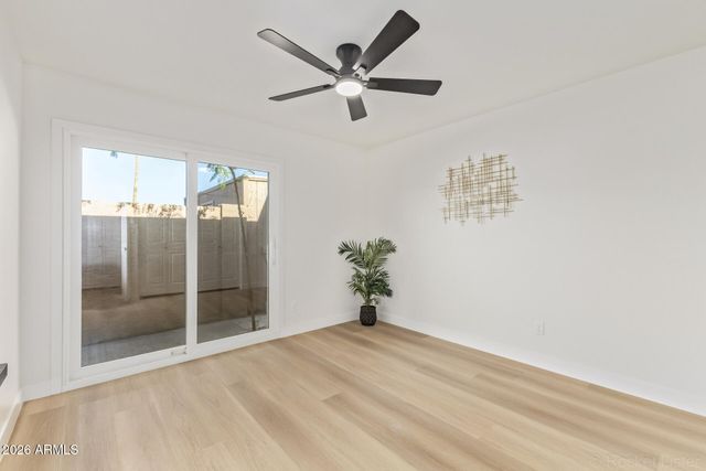 8212 N 33RD Avenue, Phoenix, AZ 85051