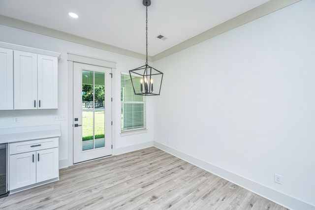 933 Valley Street, Hanahan, SC 29410