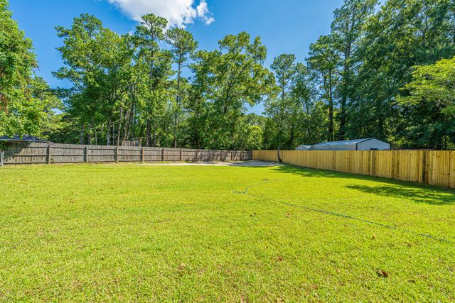 933 Valley Street, Hanahan, SC 29410