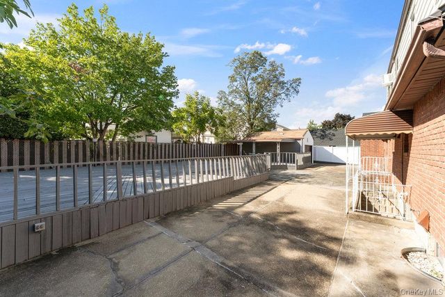 376 Hunnewell Avenue, Elmont, NY 11003