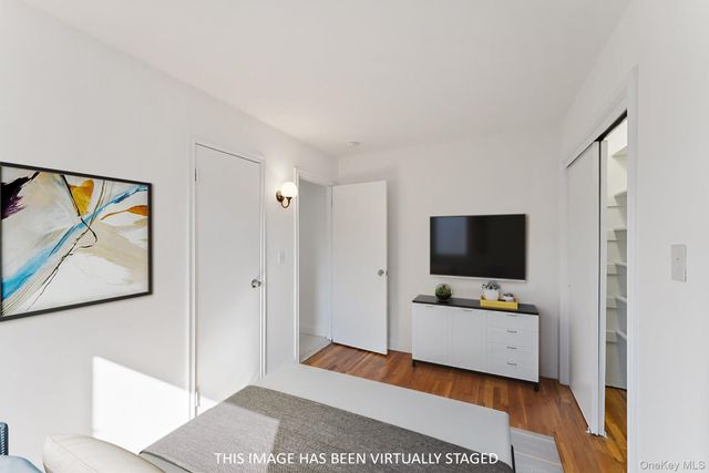 376 Hunnewell Avenue, Elmont, NY 11003