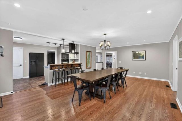 111 Laurel Crossing, Blue Ridge, GA 30513