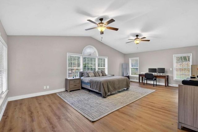 111 Laurel Crossing, Blue Ridge, GA 30513