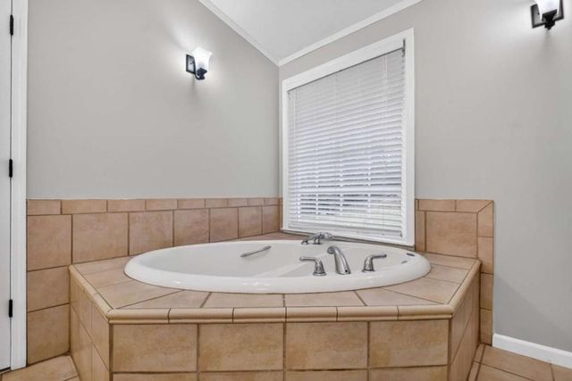 111 Laurel Crossing, Blue Ridge, GA 30513