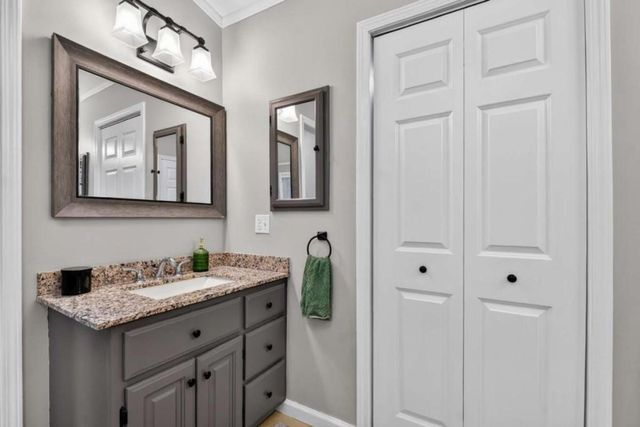 111 Laurel Crossing, Blue Ridge, GA 30513