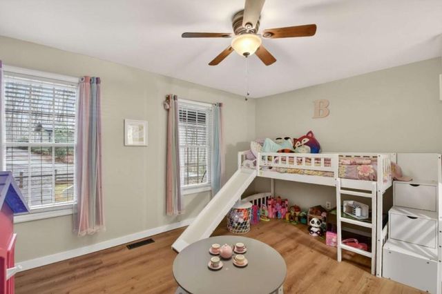 111 Laurel Crossing, Blue Ridge, GA 30513