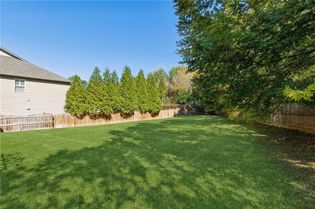 5860 Bluff Heights Drive, Cumming, GA 30040