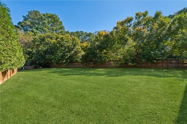 5860 Bluff Heights Drive, Cumming, GA 30040