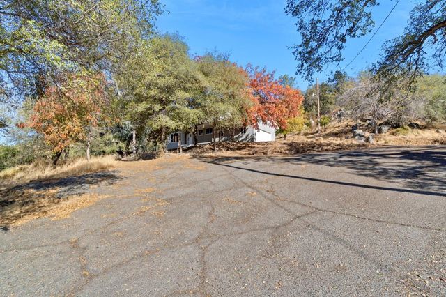 43299 Ranger Circle Drive, Coarsegold, CA 93614