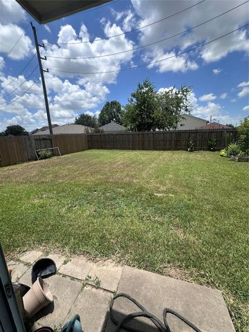 7707 Greenwood Point Drive, Cypress, TX 77433