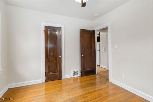 3474 Raymont Boulevard, University Heights, OH 44118