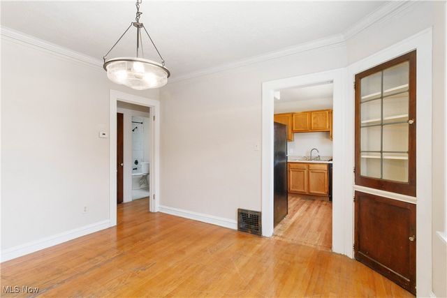 3474 Raymont Boulevard, University Heights, OH 44118