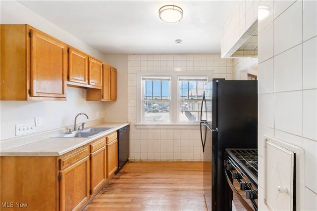 3474 Raymont Boulevard, University Heights, OH 44118