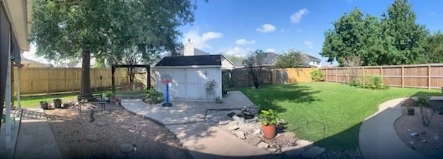 15118 Carsen Bend Drive, Houston, TX 77049