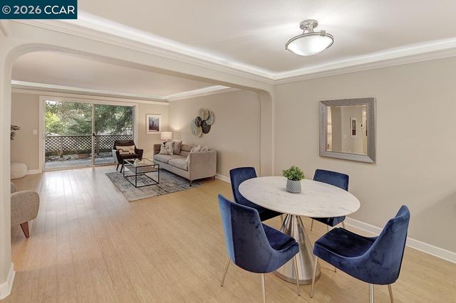 1136 Rockledge Ln 6, Walnut Creek, CA 94595