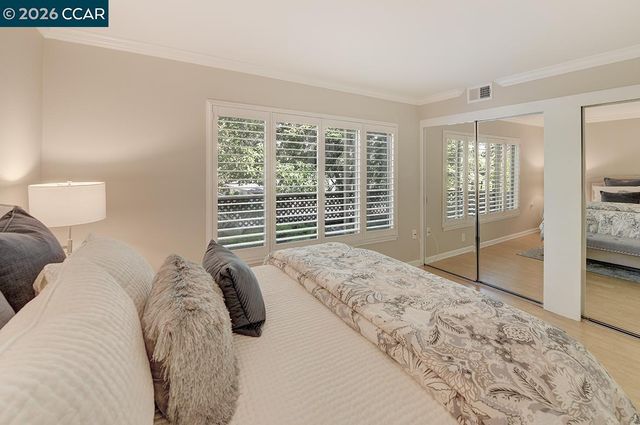 1136 Rockledge Ln 6, Walnut Creek, CA 94595