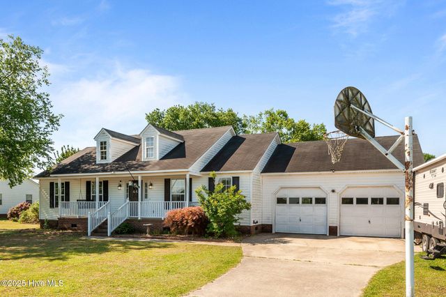5065 Chris Road, Bailey, NC 27807