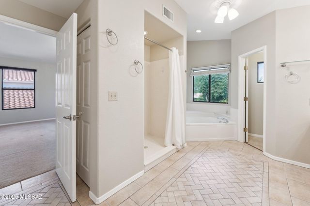 10311 N Cape Fear Lane, Oro Valley, AZ 85737