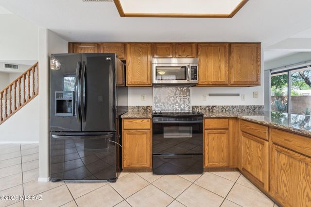 10311 N Cape Fear Lane, Oro Valley, AZ 85737