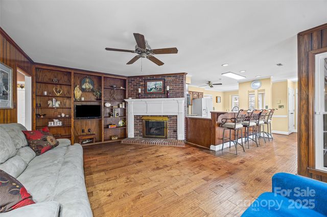 2234 Hamilton Mill Road, Charlotte, NC 28270