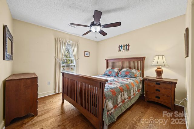 2234 Hamilton Mill Road, Charlotte, NC 28270