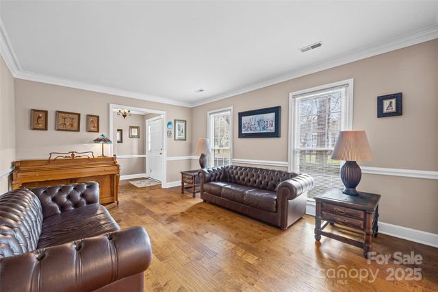 2234 Hamilton Mill Road, Charlotte, NC 28270