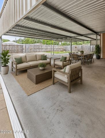 205 Vinemont Drive, Lafayette, LA 70501