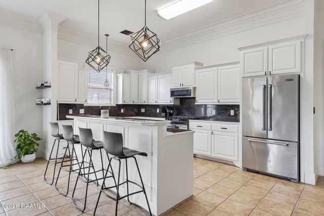 205 Vinemont Drive, Lafayette, LA 70501