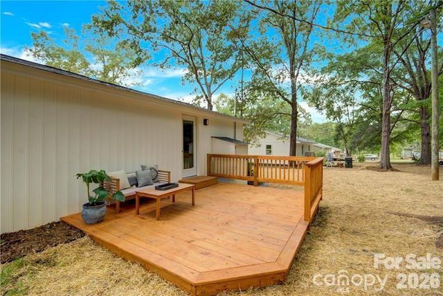 515 Roberts Avenue, York, SC 29745