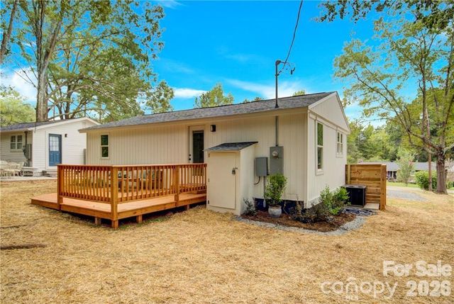 515 Roberts Avenue, York, SC 29745