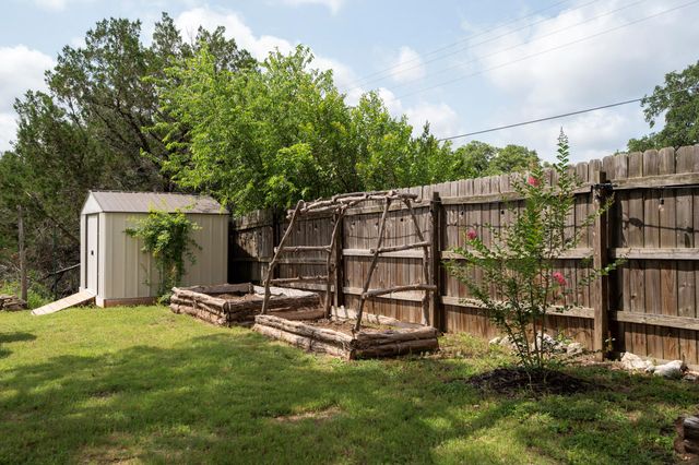 55 Sprucewood DR, Wimberley, TX 78676