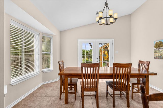 55 Sprucewood DR, Wimberley, TX 78676