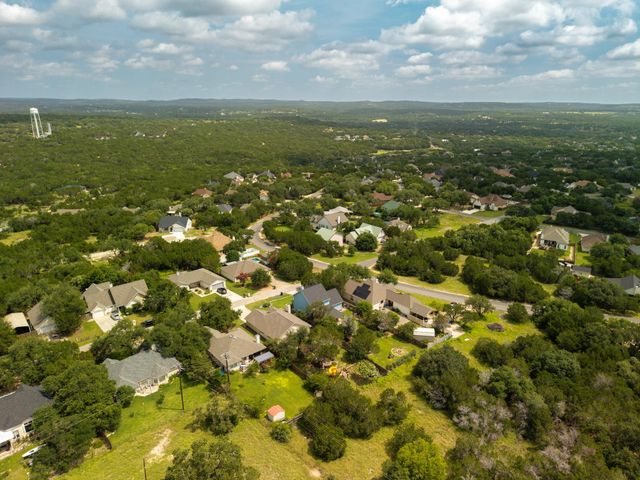 55 Sprucewood DR, Wimberley, TX 78676