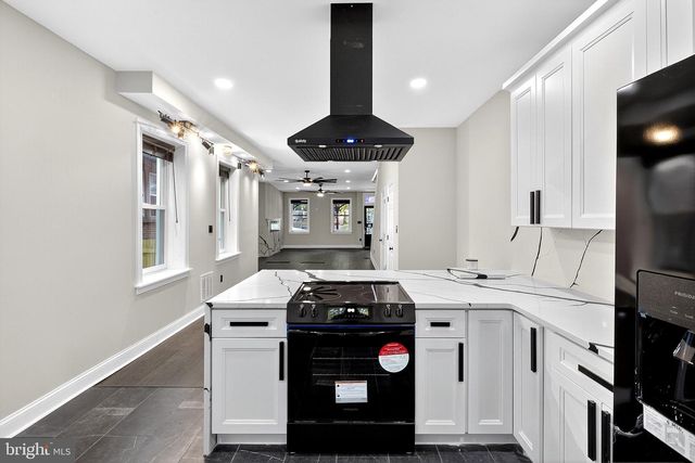 1318 W 6TH ST, Wilmington, DE 19805