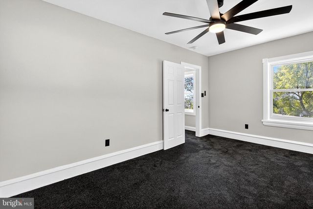 1318 W 6TH ST, Wilmington, DE 19805