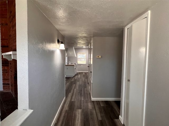 8506 Woodside Road, Rowlett, TX 75088