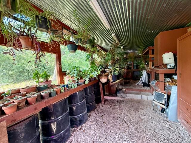 1411 County Road B, Lexington, TX 78947