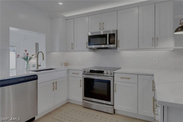 4525 Fluvia AVE, Naples, FL 34103