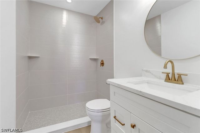 4525 Fluvia AVE, Naples, FL 34103